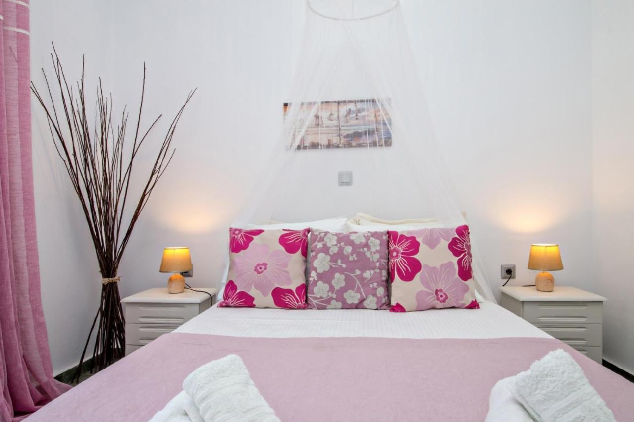 Margaret'S Beach House Tinos Agios Romanos Экстерьер фото
